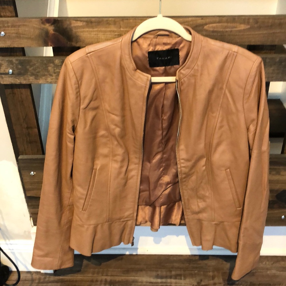 TAHARI leather jacket 100% lamb leather lining